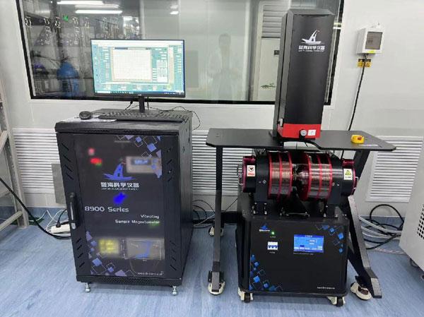 振動樣品磁強計測試系統成功安裝合肥某實驗室